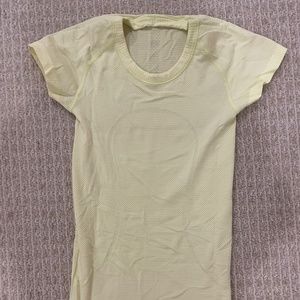 Lululemon swiftly short sleeve